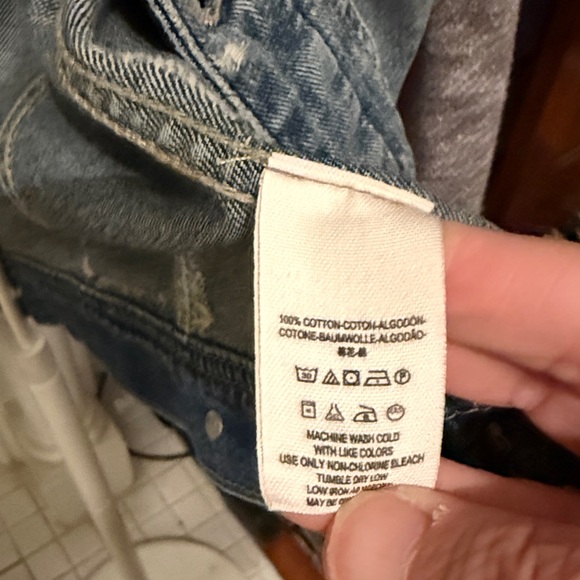 Free People denim knit distressed hoodie jacket in Indigo wash. Worn a few times - Picture 7 of 8